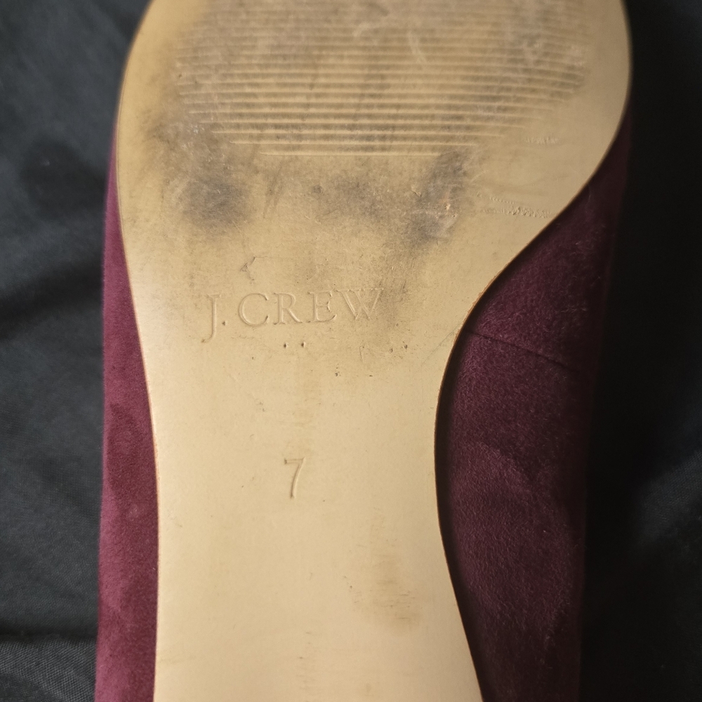 J. Crew Dark Red Suede Feel Low Heel Round Toe Flats Size 7 - Picture 8 of 8